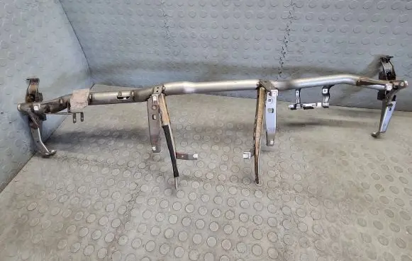 BMW 5 F10 F11 Dashboard cross member/frame bar 