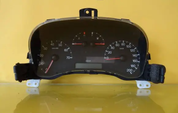 Fiat Punto (188) Speedometer (instrument cluster) 46753574