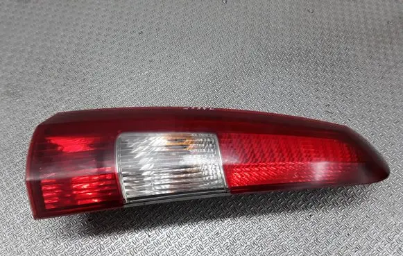 Volvo V70 Rear/tail lights 9154493ECE