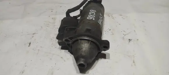 Audi A4 S4 B5 8D Starter motor 068911024B 0001110005