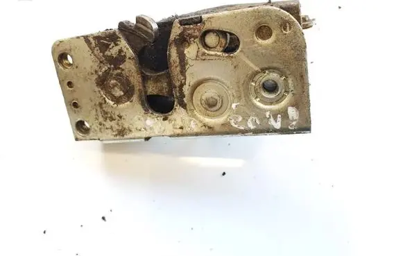 Iveco Daily 40.8 Rear door lock 500329770