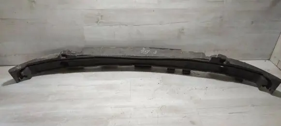 Front bumper foam support bar