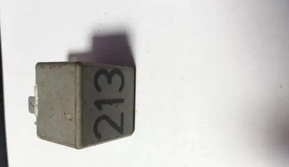 Audi A6 S6 C5 4B Other relay 443951253J