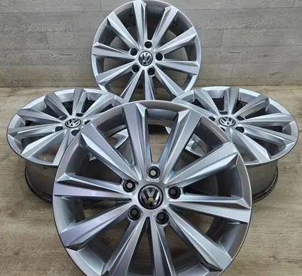 Volkswagen Touareg II R19 alloy rim 7P6601025P