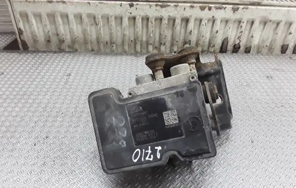 Chrysler Pacifica ABS Pump 00402769E000
