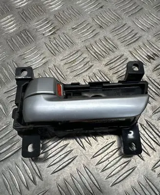 KIA Sorento Rear door interior handle 896132P000 826132P000