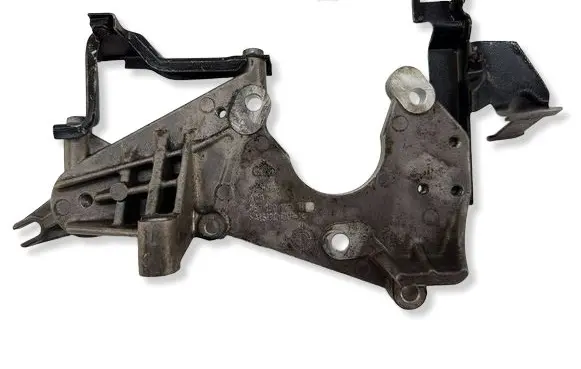 Audi A6 S6 C6 4F Fuel pump bracket 059130147H