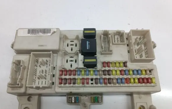 Ford Focus C-MAX Fuse module 3M5T14A073DF 00053580 519027312