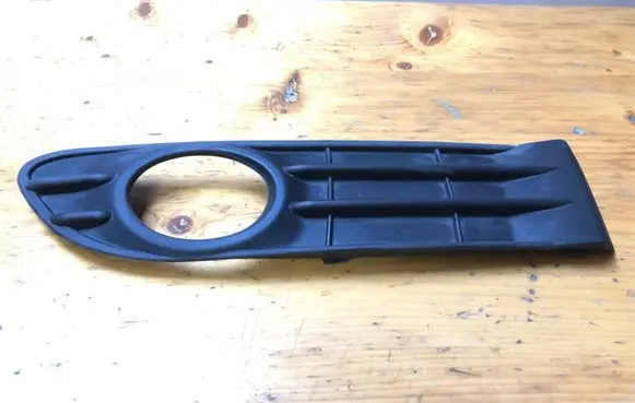 Volvo S40 Front fog light trim/grill 30744919
