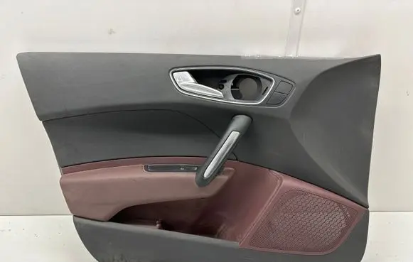 Audi A1 Front door card panel trim