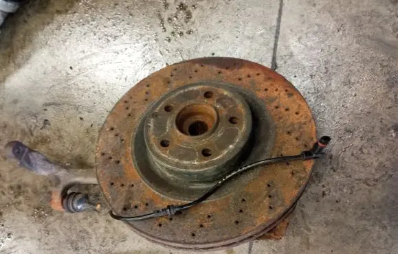 Mercedes-Benz S W221 Front brake disc A2119057600