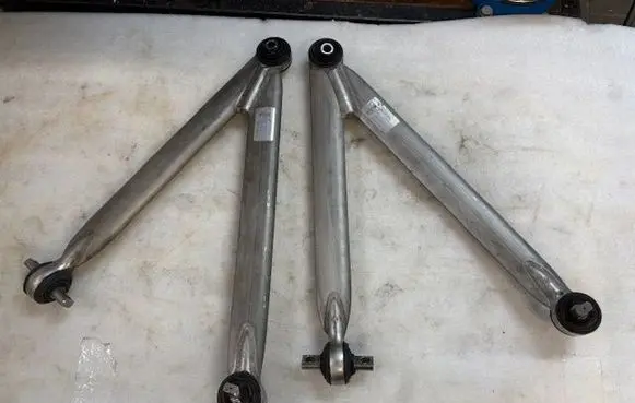 Porsche Carrera GT Front control arm 98033104101
