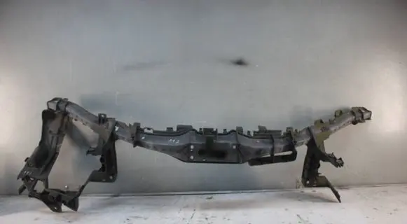 Mercedes-Benz B W245 Radiator support slam panel A1696266916 230000003