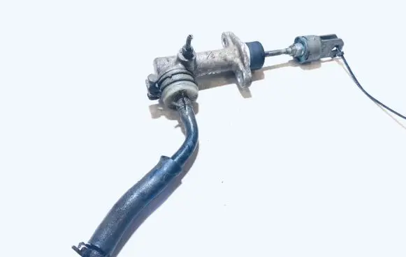 Clutch master cylinder
