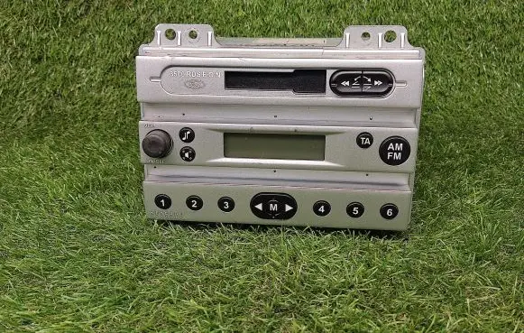 Ford Fusion Radio/CD/DVD/GPS head unit 4S6118K876BA