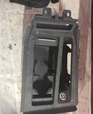 Audi e-tron Glove box central console 4KE862533E