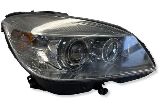 Mercedes-Benz C W204 Headlight/headlamp A2048203261