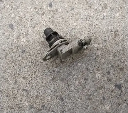 Opel Corsa D Camshaft position sensor 55201874 A377