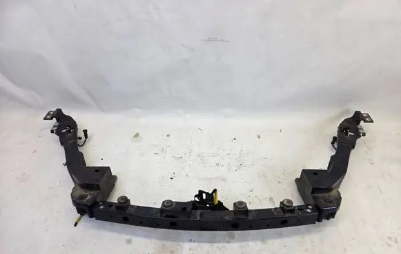 Maserati Ghibli Radiator support slam panel 670008733 670008731