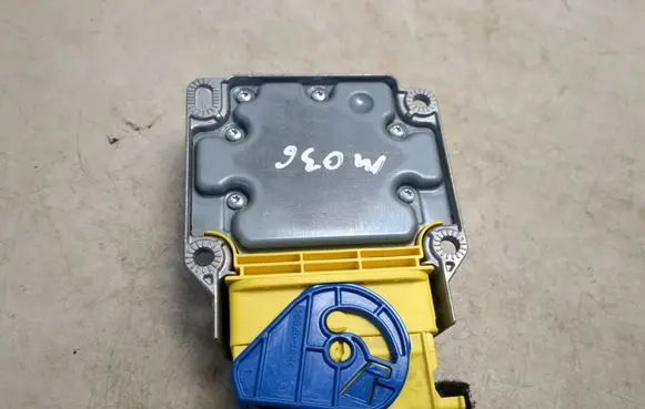 Airbag control unit/module