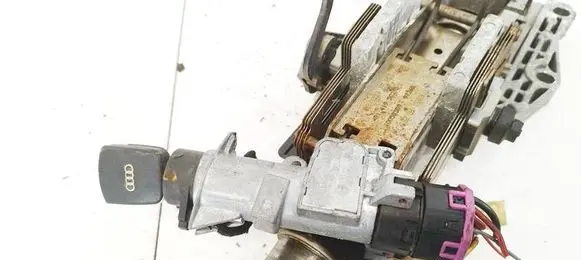 Audi A6 S6 C5 4B Ignition lock