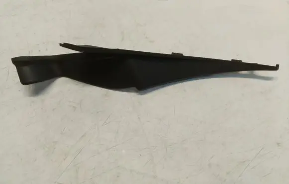 Renault Arkana Wiper trim 668637435R