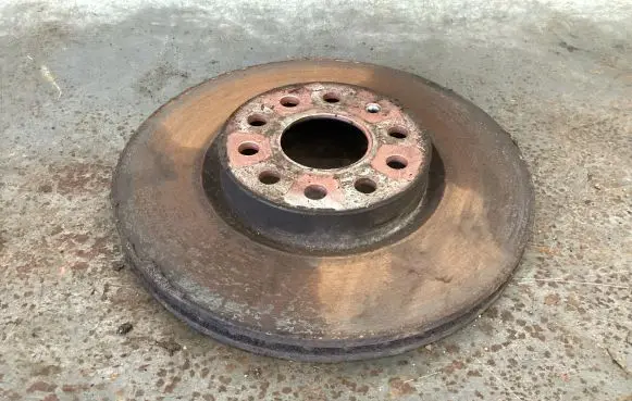 Volkswagen PASSAT B6 Front brake disc