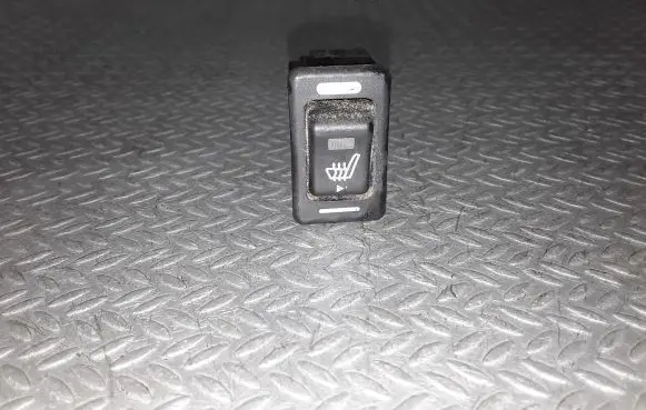 Nissan Terrano Seat heating switch