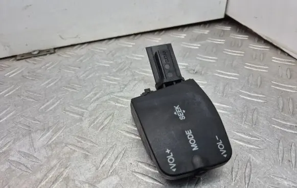 Ford Focus Sound control switch 3M5T14K147A
