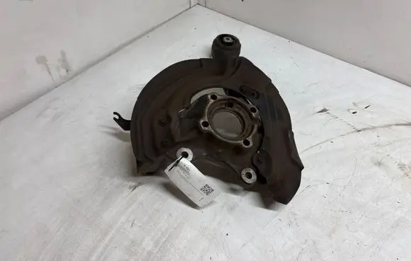 BMW X1 E84 Front wheel hub spindle knuckle