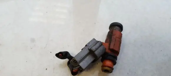 Mitsubishi Lancer Fuel injector CDH210 73103ZC