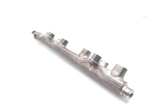 Volkswagen T-Roc Fuel main line pipe 05E133320B 04C906054C