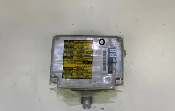 Lexus RX 330 - 350 - 400H Airbag control unit/module 8917048150 1523007601