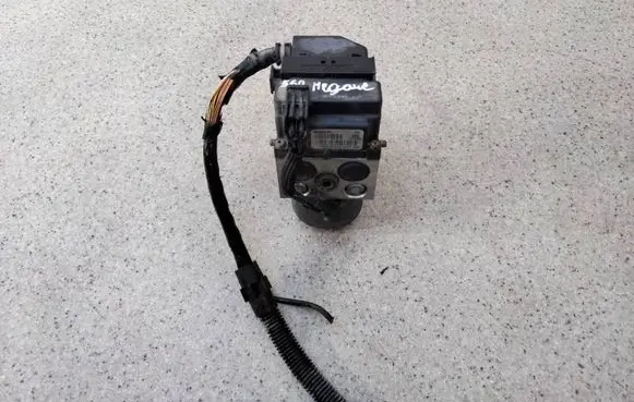 Renault Megane I ABS Pump 770043264309 7700432643