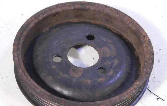 Audi A4 S4 B5 8D Crankshaft pulley 058145255B