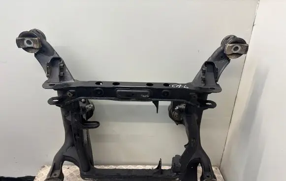 Mercedes-Benz ML W164 Front subframe A1643300058 33744087