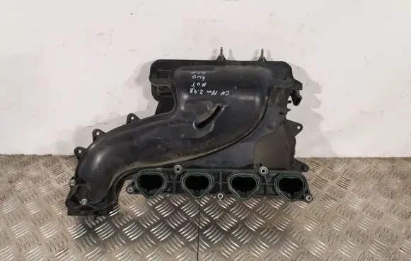Jeep Cherokee Intake manifold