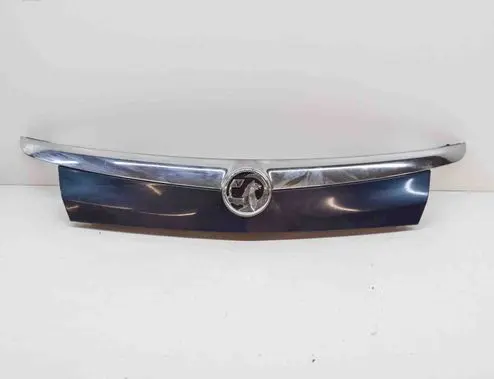 Opel Insignia A Tailgate trim 13422269