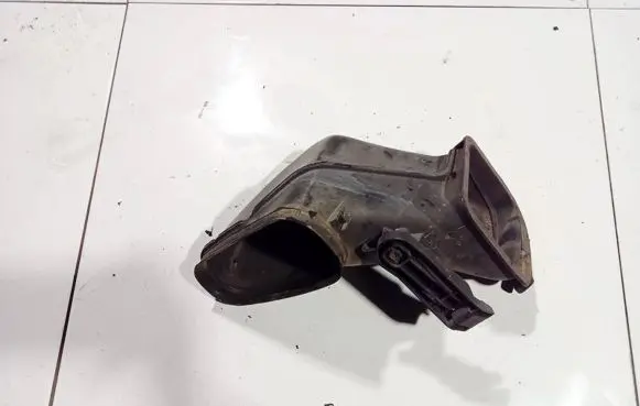 BMW 7 E65 E66 Air intake hose/pipe 8379955