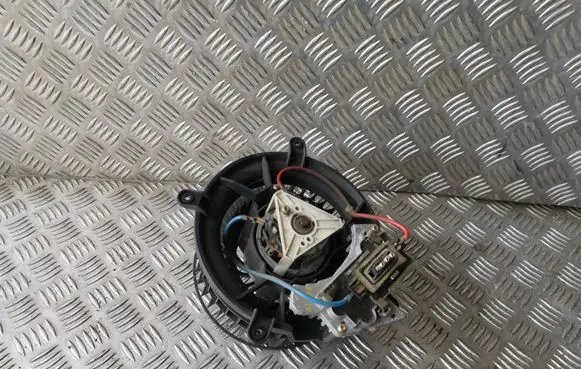 Mercedes-Benz E W210 Heater fan/blower 2108206210 9140010211