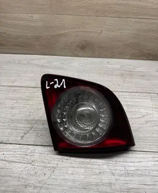 Volkswagen Golf Plus Tailgate rear/tail lights 5M0945094H 191006