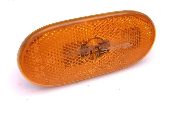 Mercedes-Benz Sprinter W907 W910 Front reflector A9109067700 01145310