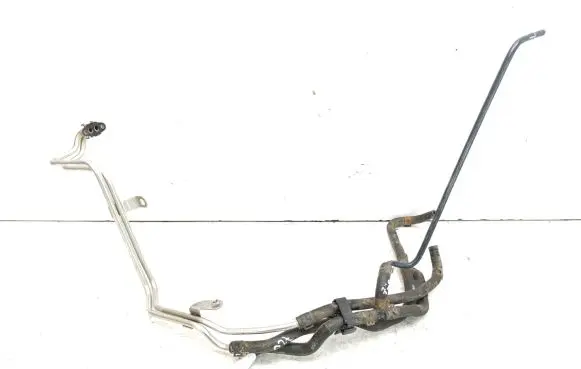 Volkswagen Golf VII Coolant pipe/hose 04E122157AT 04E122447AR