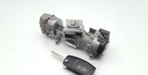 Ford S-MAX Ignition lock 3M513F880AC