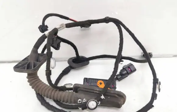 Volkswagen Up Front door wiring loom 1S1971121CE