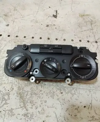 Volkswagen Touran I Climate control unit 1K0820047CB 5HB00871950