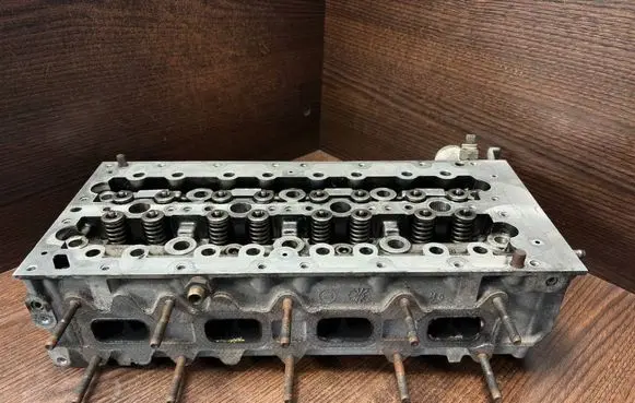 Iveco Daily 3rd gen Engine head 502295000