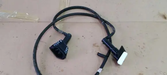 Opel Astra H Windshield washer fluid hose 