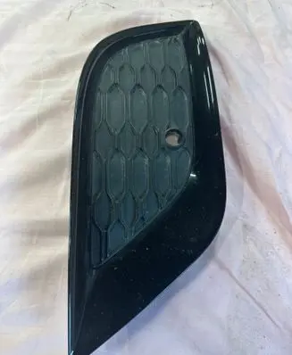 Jeep Grand Cherokee Front fog light trim/grill 6ah11trmaba
