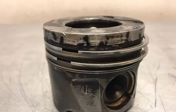 Mercedes-Benz ML W164 Piston A6420307617